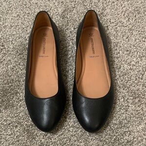 Johnston & Murphy Black Women's Flats